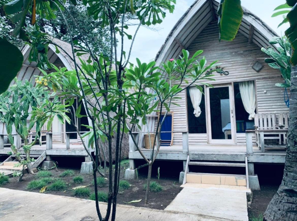 Star Bar And Bungalows Gili Air Zewnętrze zdjęcie