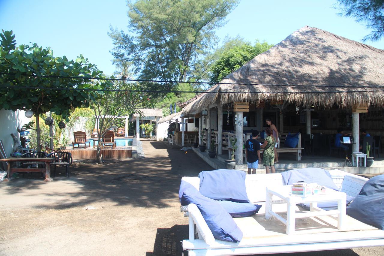 Star Bar And Bungalows Gili Air Zewnętrze zdjęcie