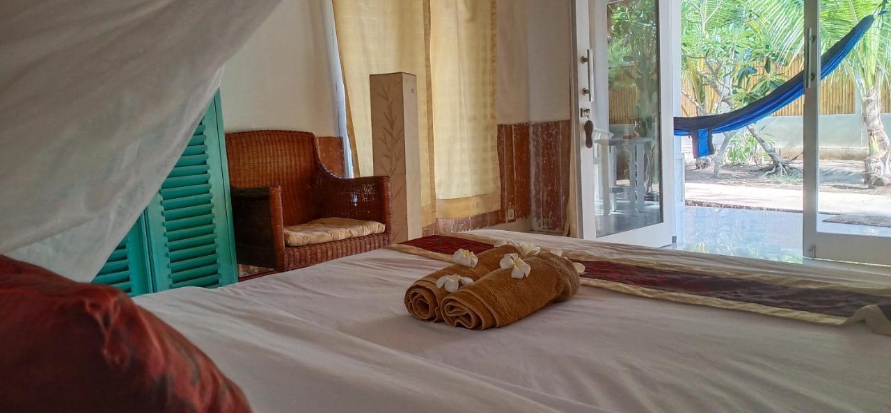 Star Bar And Bungalows Gili Air Zewnętrze zdjęcie