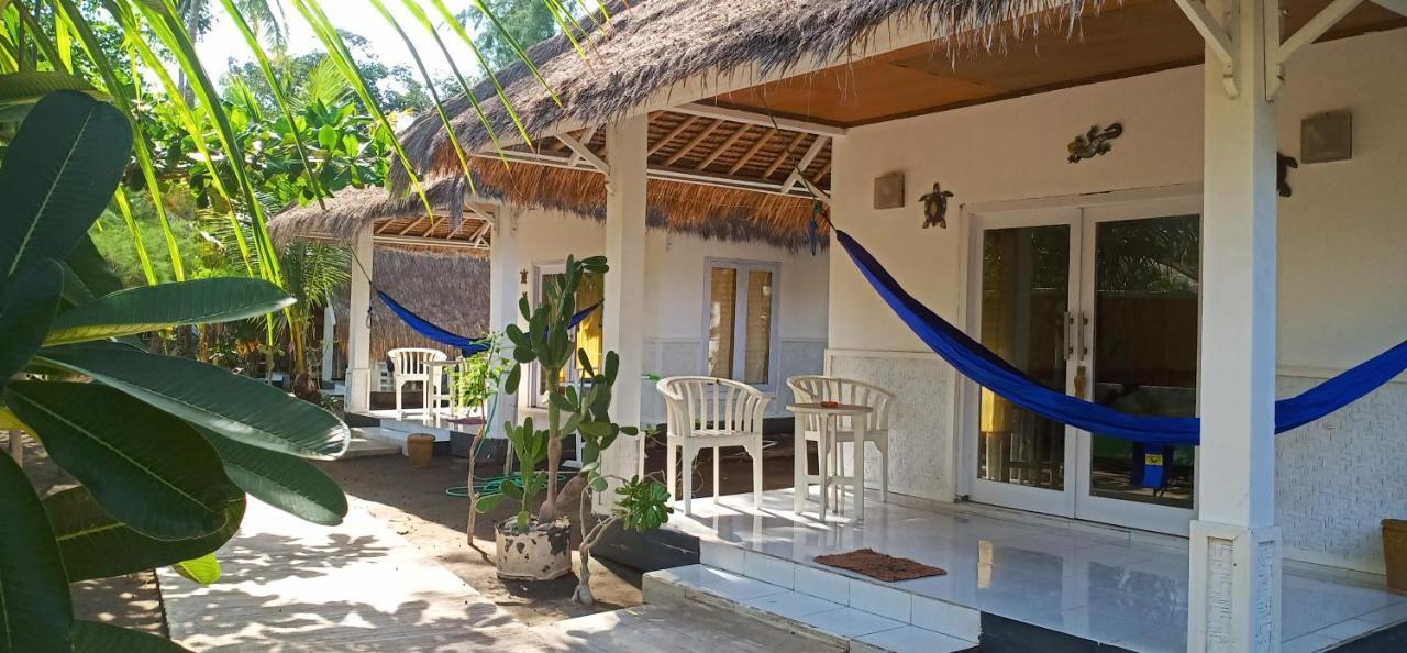 Star Bar And Bungalows Gili Air Zewnętrze zdjęcie